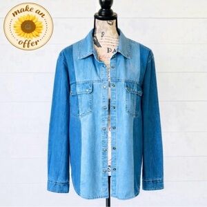 Boot Barn - Cleo + Wolf. Light & Medium Wash Denim Mix Two Tone shirt.Women XL.
